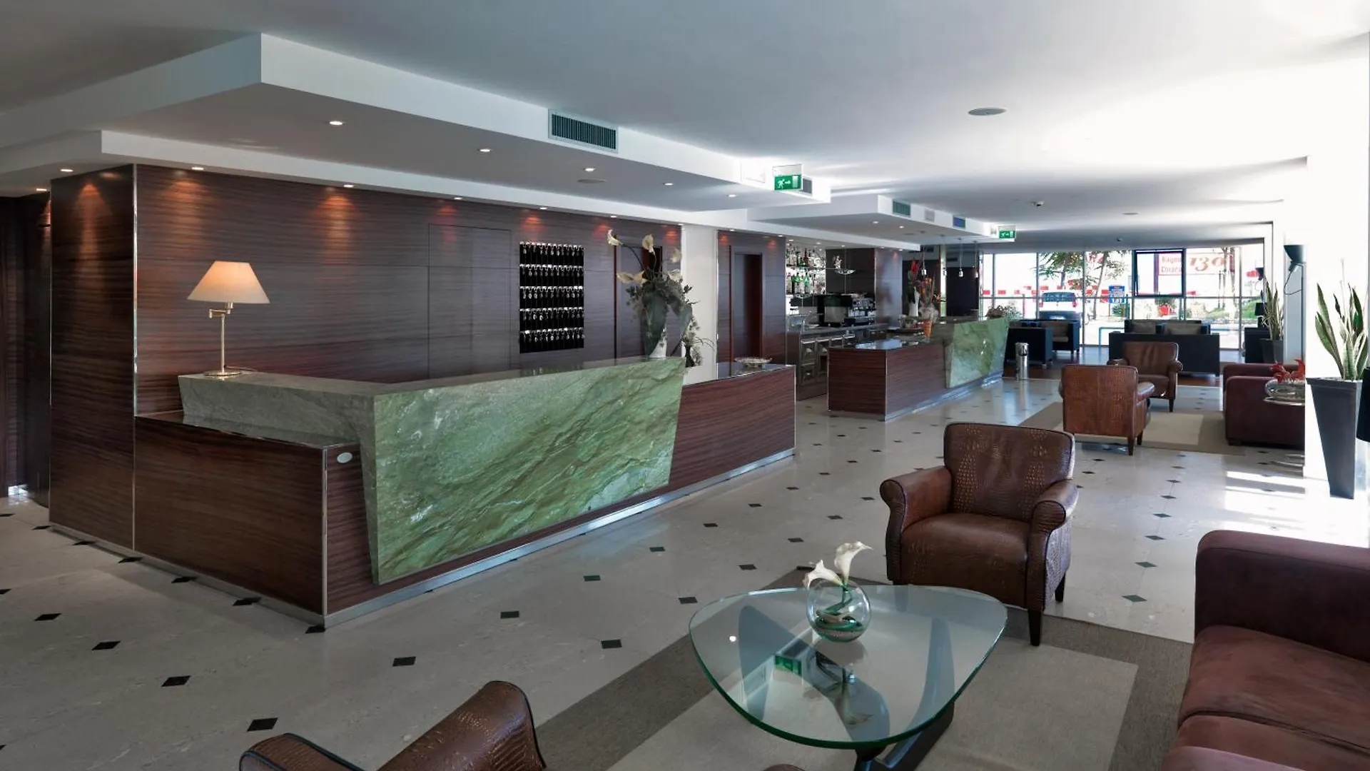 Hotel Regina Fronte Mare Римини