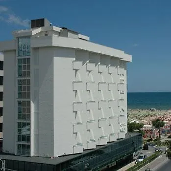 Hotel Regina Fronte Mare Rimini