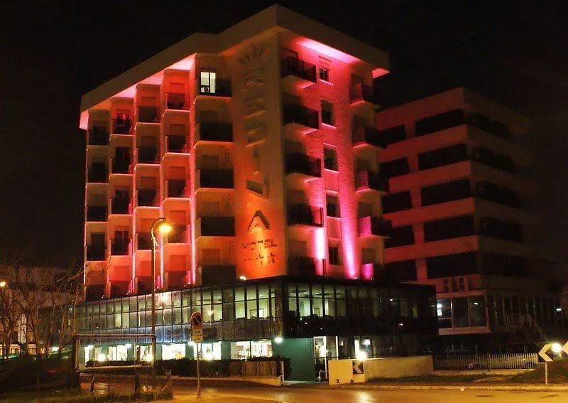 ***  Hotel Regina Fronte Mare Rimini Itálie