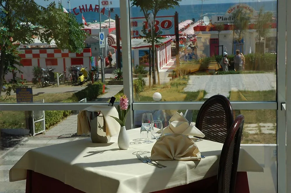 Hotel Regina Fronte Mare Rimini Italy